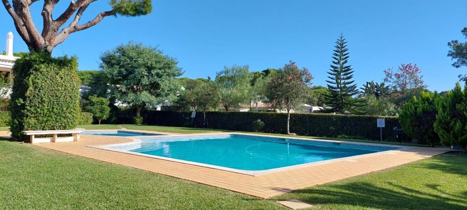 Apartamento Solar Dos Pinheiros Lc 303 Quarteira Exterior foto